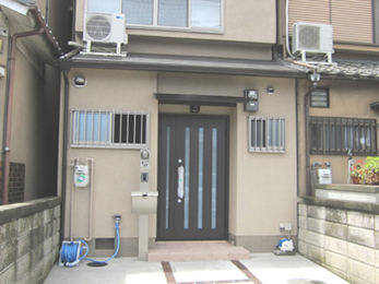 定年後の住まいとして、古くなった家をリフォームして大正解でした。