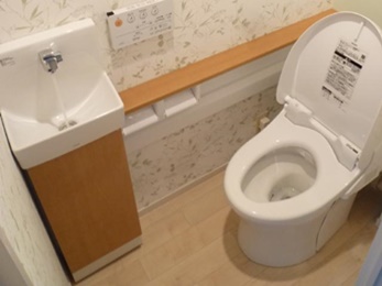 工期が短く、手洗いカウンターの付いたTOTO「GG手洗付ワンデーリモデル」を設置しました